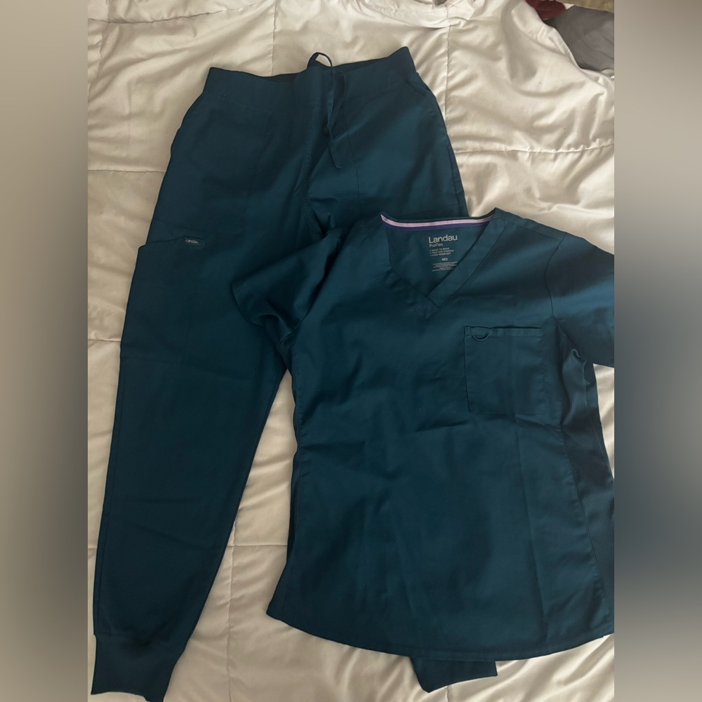 Landau Caribbean blue Scrub Set